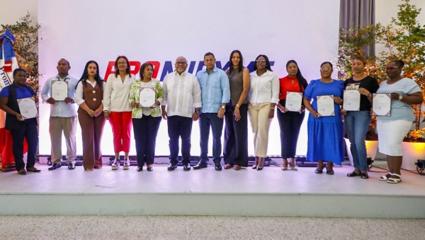 Promipyme impulsa la economía de Samaná con créditos por RD$50 millones